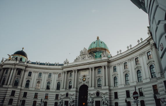 Hofburg Palace History Tour: Unveiling Imperial Vienna's Rich Legacy