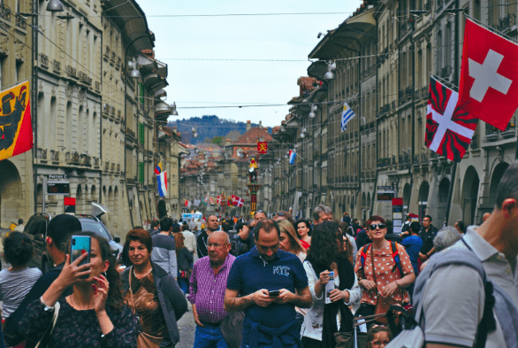 Embracing Tradition: Unique Swiss Customs at Alpine Folk Festivals - SimCorner®