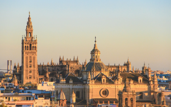 Exploring Spain's Historical Landmarks: A Comprehensive Guide for Tourists