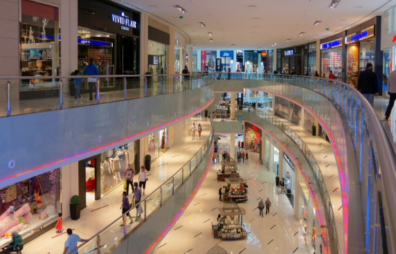 The Ultimate Dubai Mall Shopping Guide: Luxury, Deals, and Family Fun