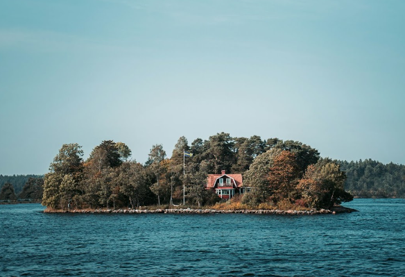 Explore Stockholm's Archipelago with Unforgettable Day Trips and Island-Hopping Cruises