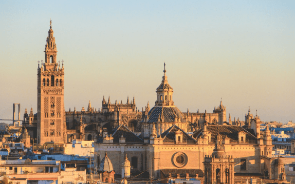 Exploring Spain's Historical Landmarks: A Comprehensive Guide for Tourists - SimCorner®
